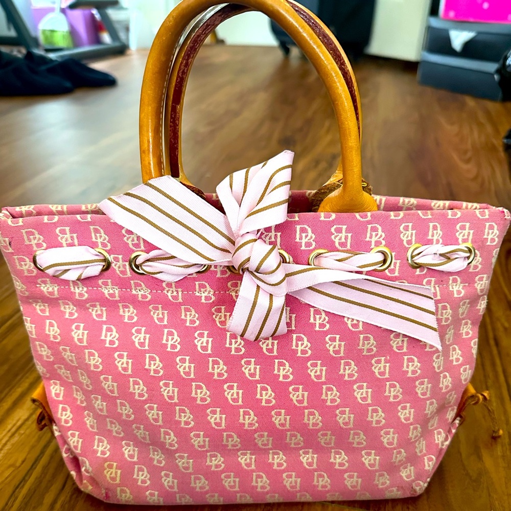 Cute Pink Dooney and Burke bag